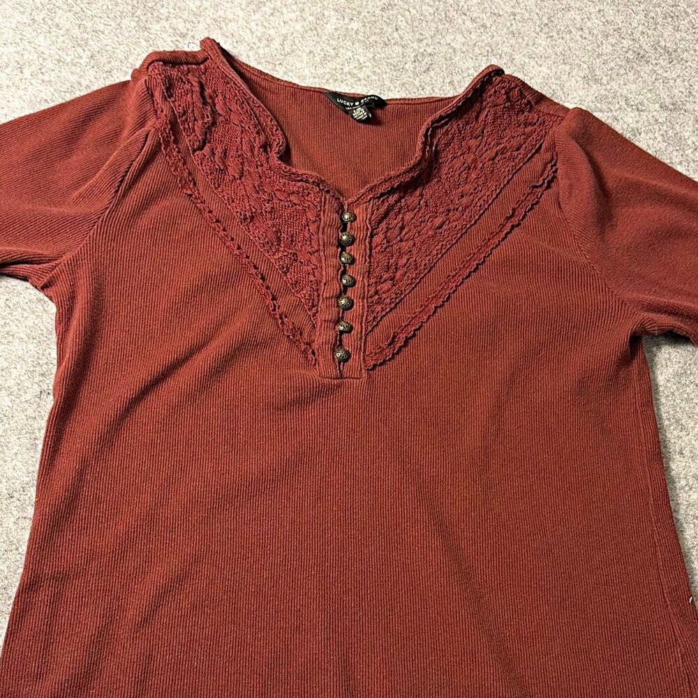 Lucky Brand Lace Trim V-Neck Button Top Long Sleeve L see pic for measurements